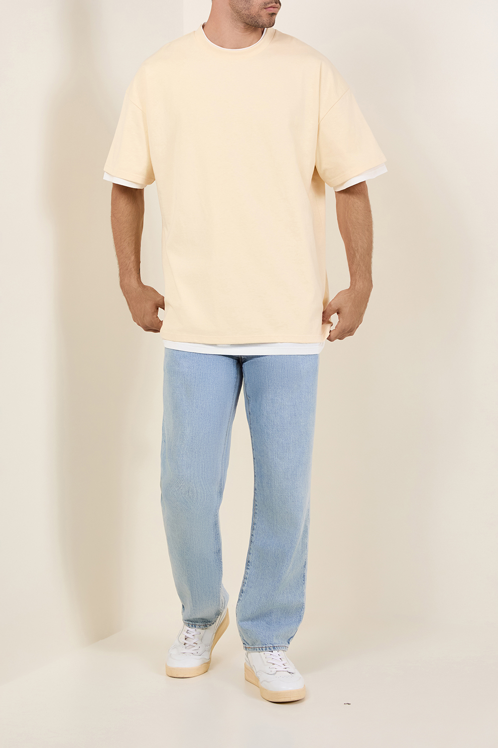 חולצת טי בשתי שכבות